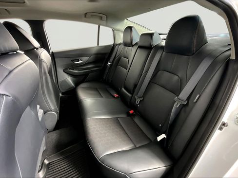 New 2026 Nissan Sentra SR FWD image 18