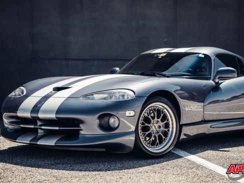 Used 2000 Dodge Viper GTS RWD image 44