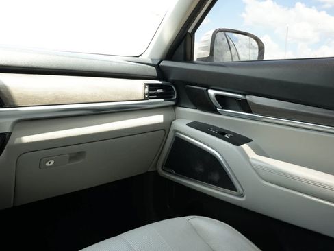 Used 2020 Kia Telluride EX w/ EX Premium Package FWD image 8