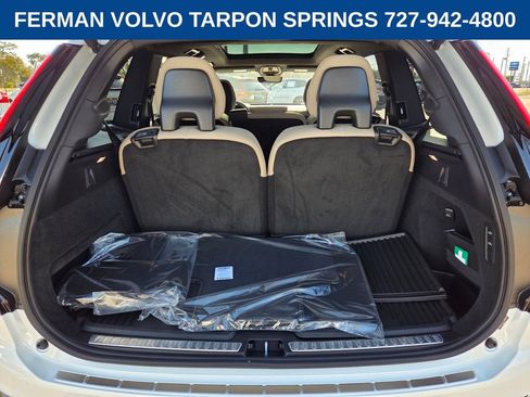 New 2026 Volvo XC90 B6 Plus w/ Protection Package Premier image 19
