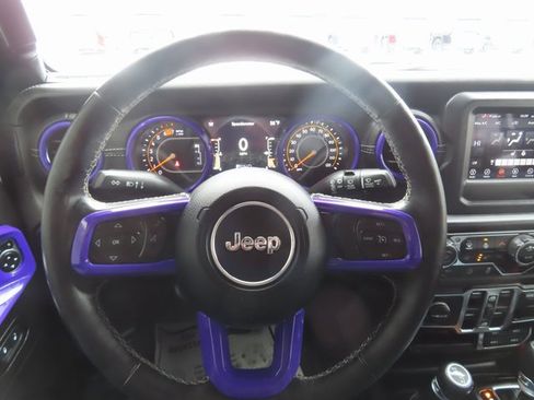 Used 2020 Jeep Wrangler Unlimited Sahara w/ Cold Weather Group image 31