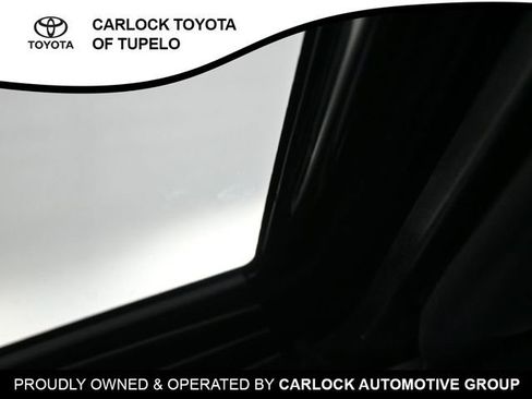 Used 2025 Toyota Camry SE image 19