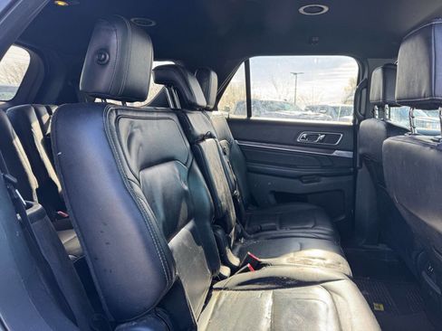 Used 2016 Ford Explorer Limited image 14