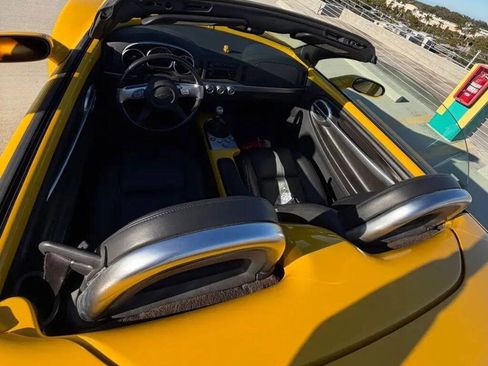 Used 2005 Chevrolet SSR LS 2dr Regular Cab Convertible w/ Preferred Equipment Group image 9