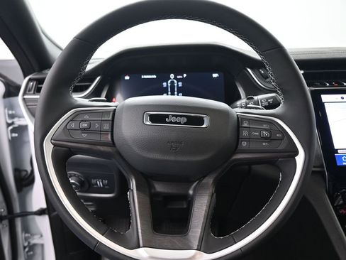 New 2025 Jeep Grand Cherokee L Limited w/ Black Appearance Package image 2