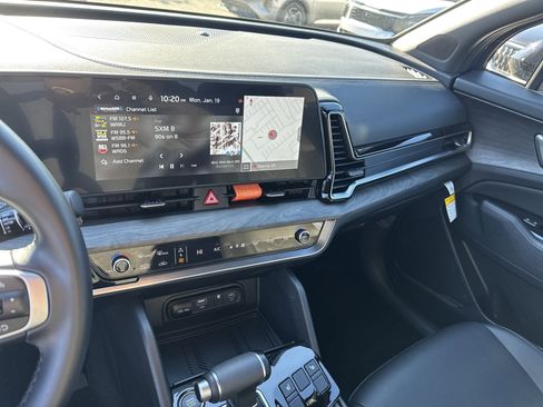 Used 2025 Kia Sportage X-Line w/ Premium Package image 29