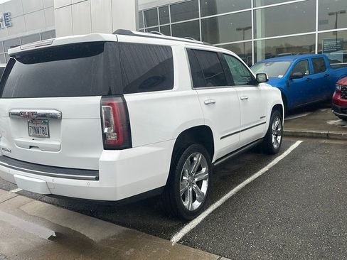 Used 2017 GMC Yukon Denali w/ Open Road Package AWD/4WD image 2