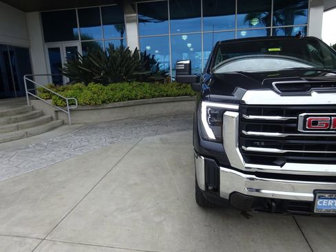 Certified 2024 GMC Sierra 2500 SLT AWD/4WD image 37