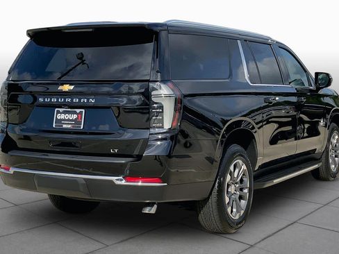 Certified 2026 Chevrolet Suburban LT w/ Comfort Package RWD image 13