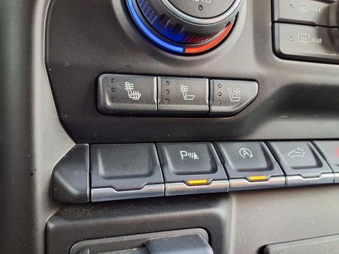 Used 2019 Chevrolet Silverado 1500 LTZ w/ LTZ Plus Package image 10