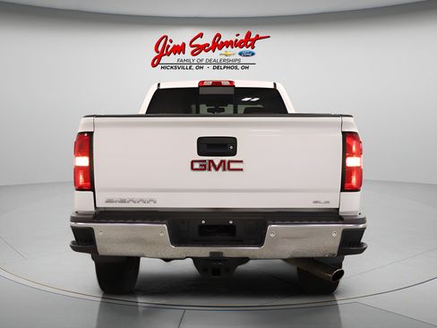 Used 2015 GMC Sierra 2500 SLE RWD image 5