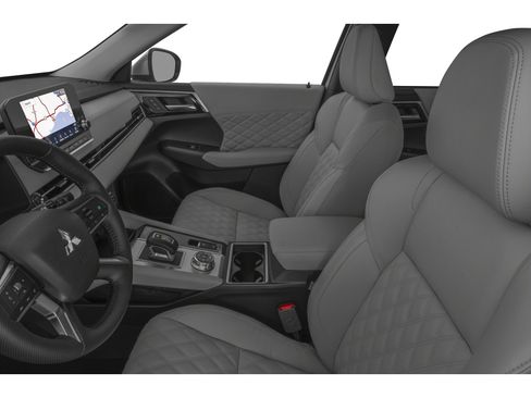 New 2025 Mitsubishi Outlander SEL image 8