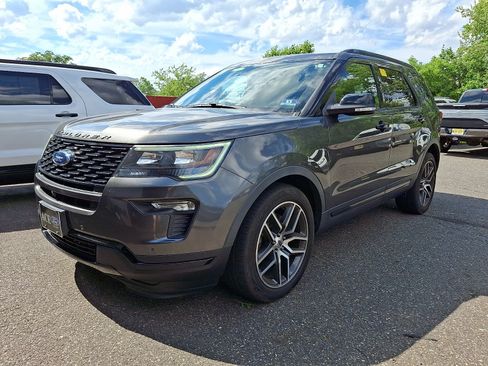 Used 2019 Ford Explorer Sport w/ Equipment Group 401A AWD/4WD image 3