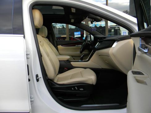 Used 2019 Cadillac XT5 Luxury image 15