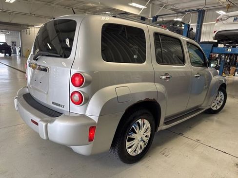 Used 2010 Chevrolet HHR LT w/ LT Preferred Equipment Group FWD image 11
