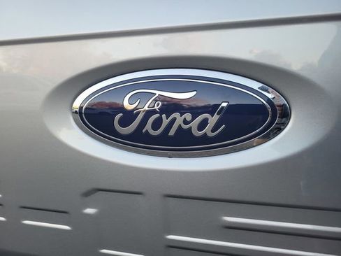 Certified 2023 Ford F150 Lariat w/ Max Trailer Tow Package image 7