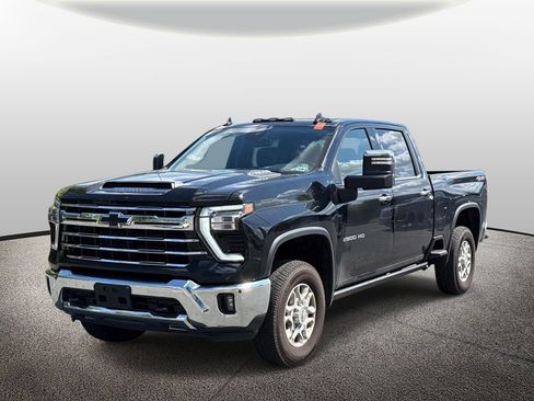 Used 2026 Chevrolet Silverado 2500 LTZ w/ LTZ Convenience Package AWD/4WD image 5
