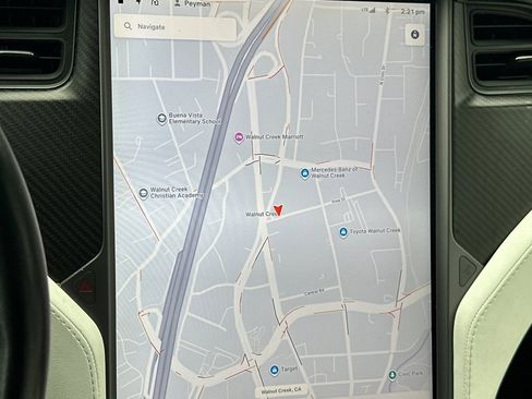 Used 2018 Tesla Model X 100D image 22