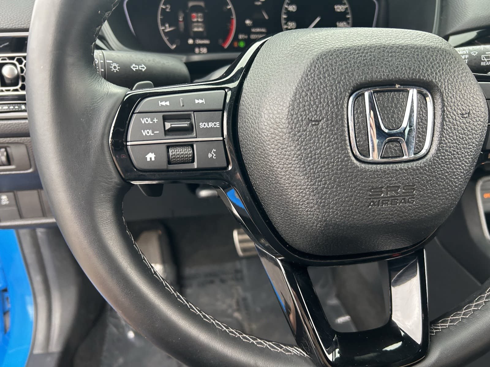 Certified 2025 Honda Civic Sport image 27
