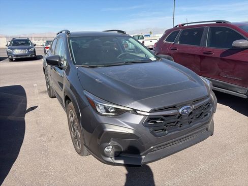 Used 2025 Subaru Crosstrek 2.5i Limited w/ Popular Package #3A image 8