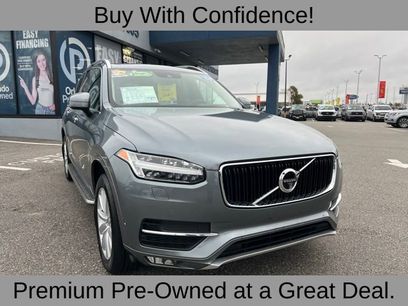 Used 2019 Volvo XC90 T6 Momentum w/ Advanced Package