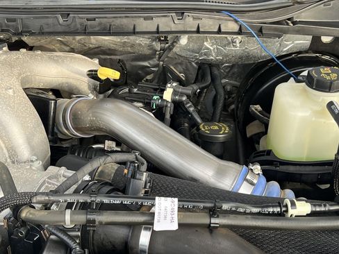 Used 2023 Ford F350 XLT image 37