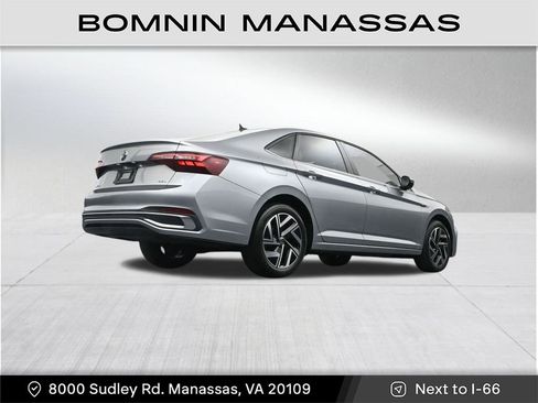 Used 2023 Volkswagen Jetta SEL image 29