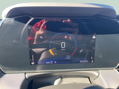 Used 2025 Chevrolet TrailBlazer LT AWD/4WD image 11