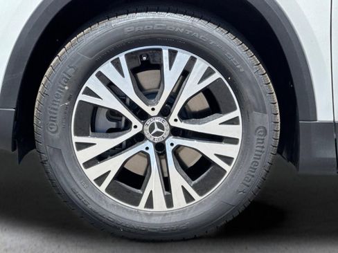 New 2025 Mercedes-Benz GLA 250 image 35