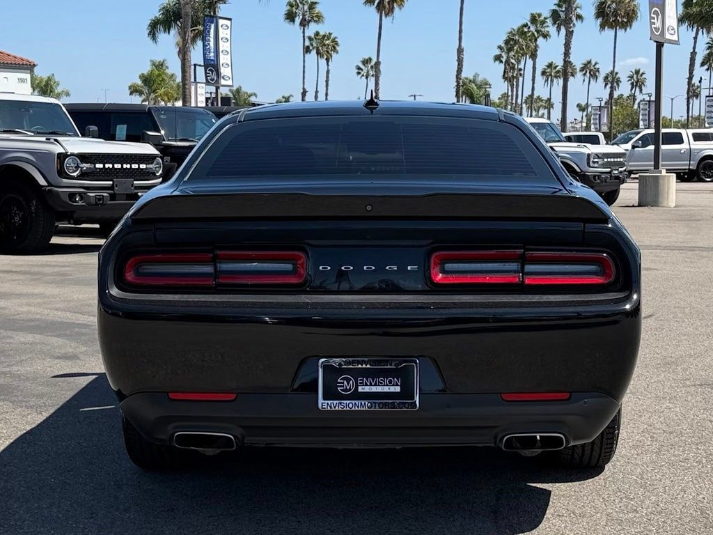 Used 2019 Dodge Challenger GT w/ Plus Package RWD image 7