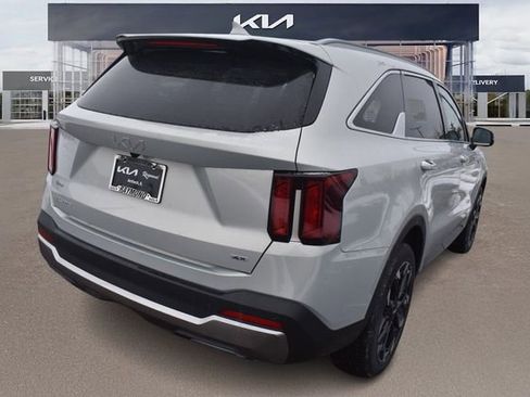 New 2026 Kia Sorento EX image 4