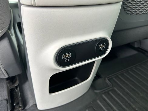 Used 2023 Hyundai Ioniq 5 SEL AWD/4WD image 32