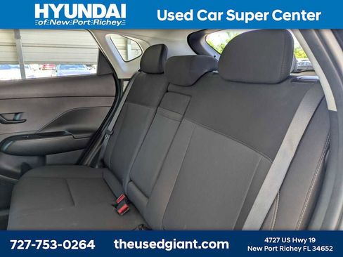 Used 2024 Hyundai Kona SEL FWD image 14