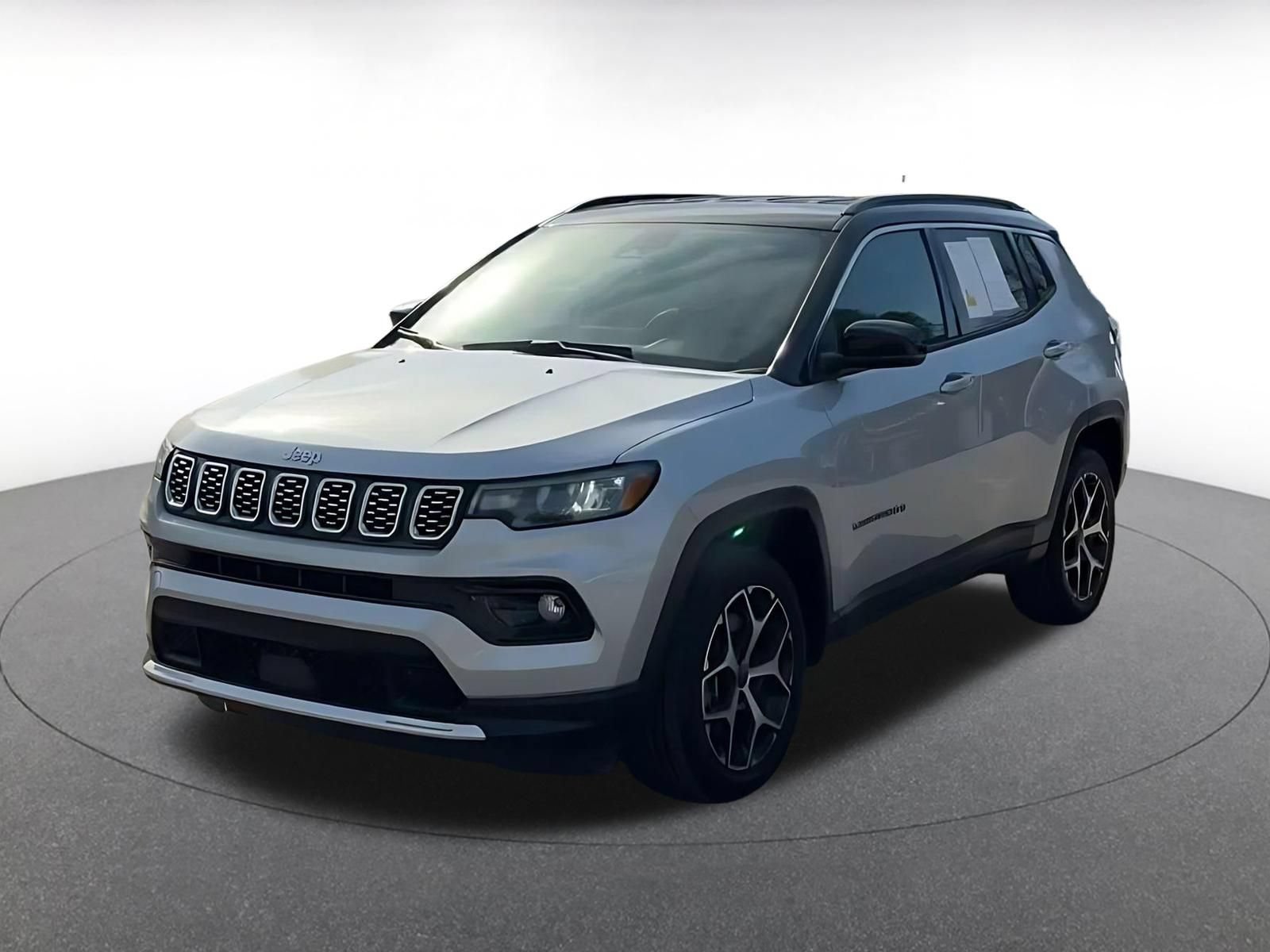 Used 2025 Jeep Compass Limited AWD/4WD image 6