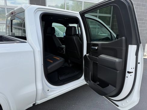 Used 2019 GMC Sierra 1500 AT4 w/ AT4 Premium Package AWD/4WD image 38