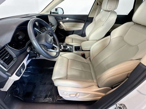 Used 2021 Audi Q5 e Premium Plus w/ Premium Plus Package image 19