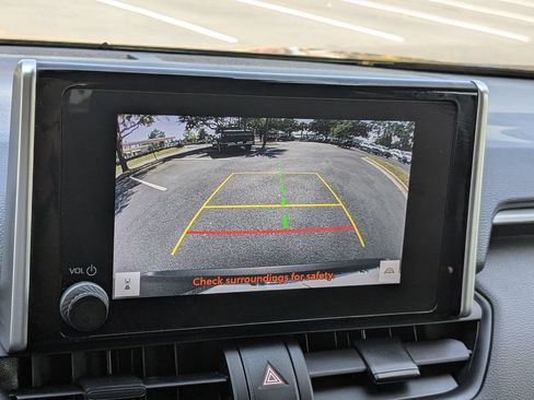 Certified 2024 Toyota RAV4 XLE AWD/4WD image 21