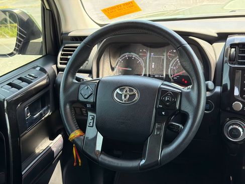 Used 2020 Toyota 4Runner TRD Pro AWD/4WD image 28