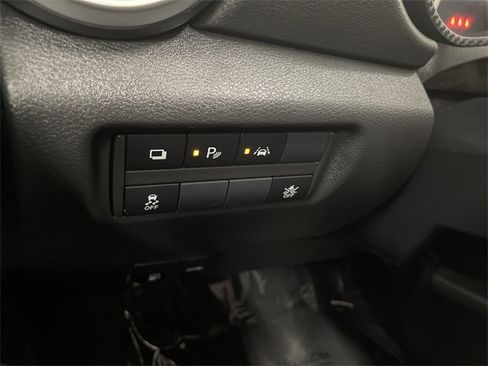 Used 2025 Nissan Versa S w/ Trunk Package image 26