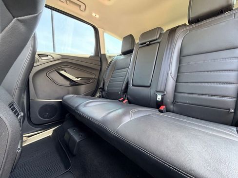 Used 2019 Ford Escape Titanium AWD/4WD image 13