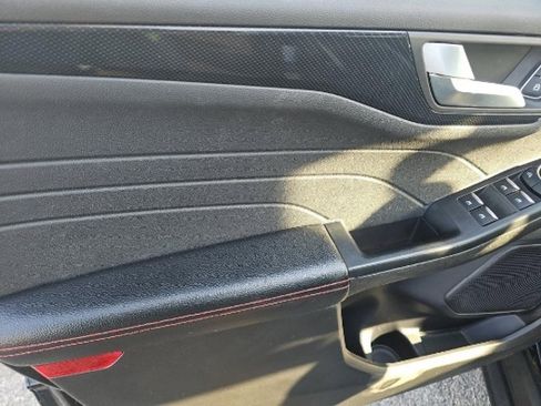 Used 2023 Ford Escape ST-Line w/ Tech Pack #1 image 12