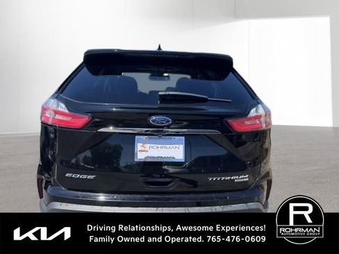 Used 2019 Ford Edge Titanium w/ Equipment Group 301A AWD/4WD image 5