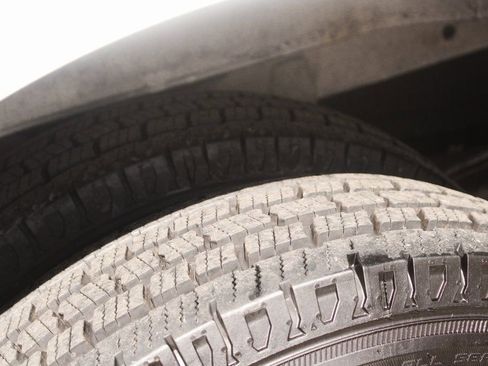 Used 2019 Mercedes-Benz Sprinter 144 Cargo image 33