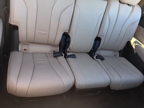 Used 2023 Acura MDX SH-AWD w/ Technology Package image 21