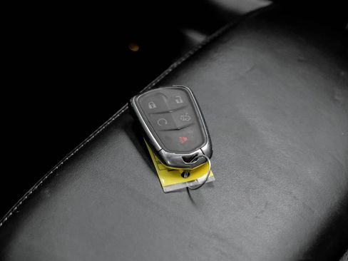 Used 2018 Cadillac CTS V w/ Luxury Package image 65