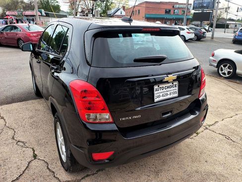 Used 2020 Chevrolet Trax LS image 12