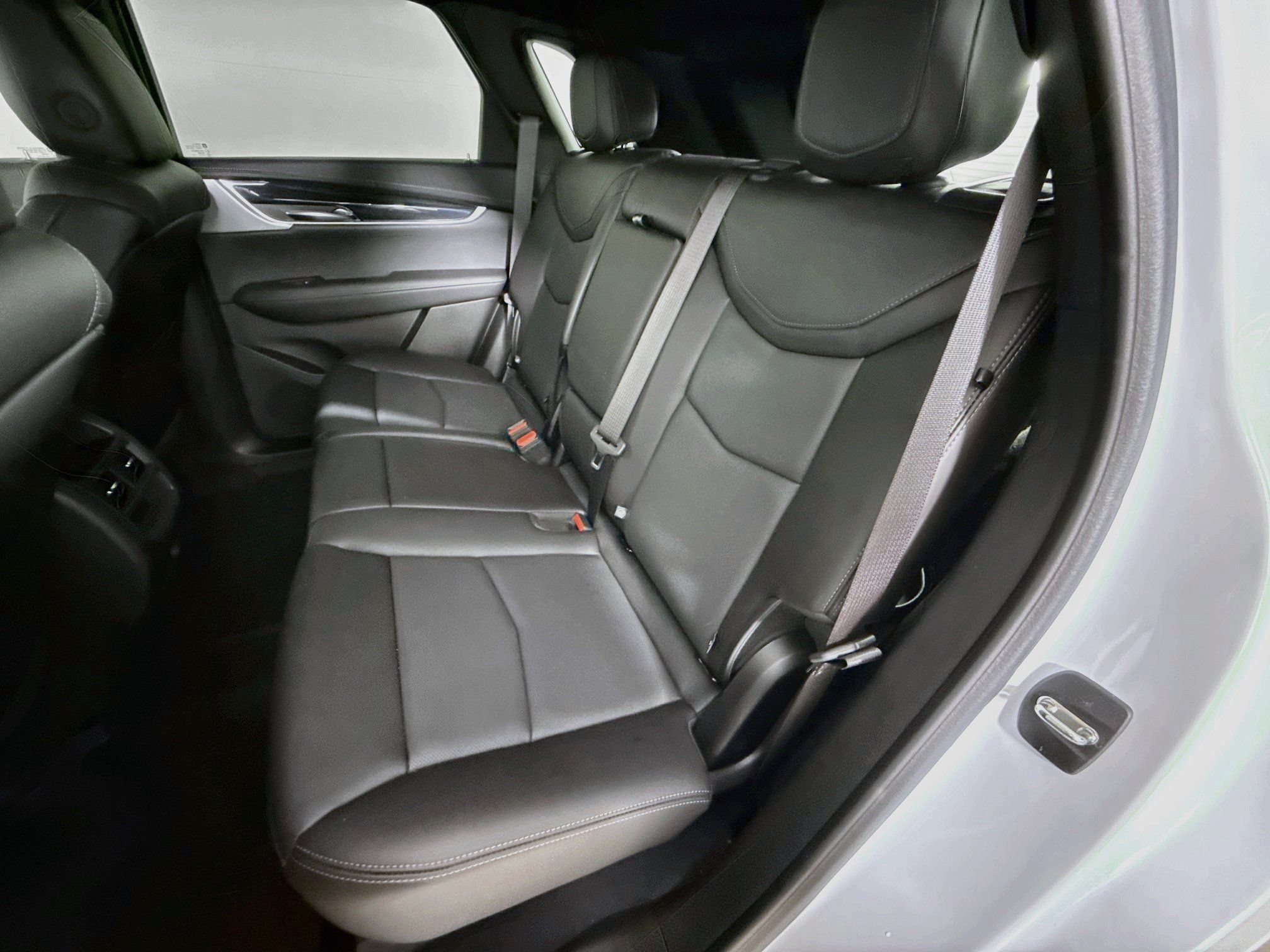 Used 2024 Cadillac XT5 Premium Luxury FWD image 30