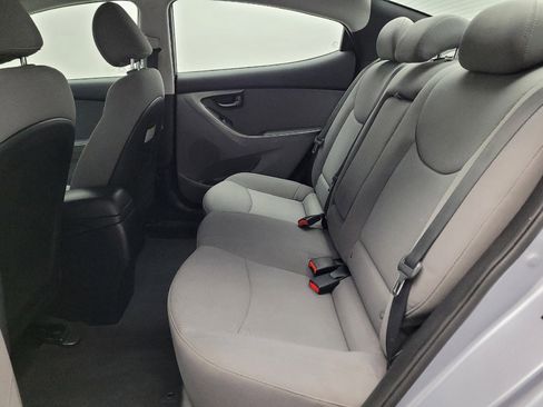 Used 2015 Hyundai Elantra SE w/ Option Group 02 FWD image 18