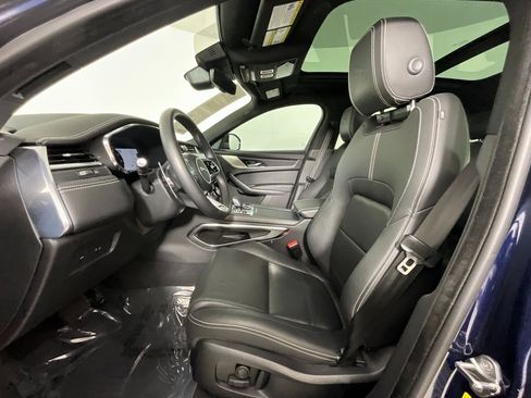 Used 2025 Jaguar F-PACE R-Dynamic S image 16
