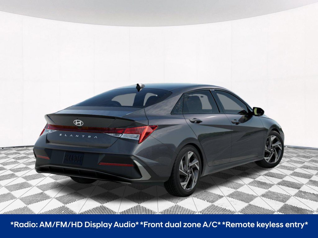 Used 2026 Hyundai Elantra SEL Sport Premium FWD image 6